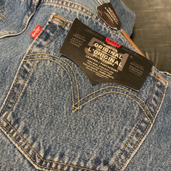 LEVIS 501’s Cropped - Picture 7 of 11